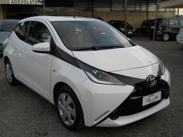 TOYOTA - Aygo - 1.0 VVT-i 69 CV 5 porte led + kamera retromarcia