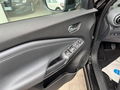 Auto Nissan