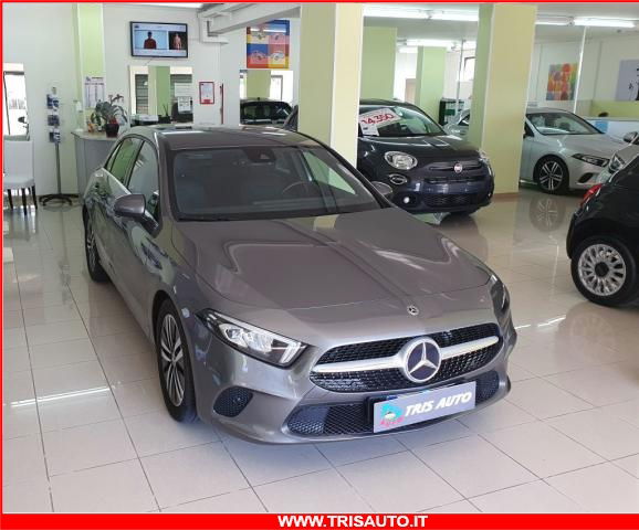 Mercedes Classe A 180 D Automatic Business Extra SOLO 24.000 KM (PELLE+FARI LED+BIXENO+NAVI 7)