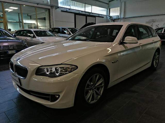 BMW 525d Xdrive TOURING Business- 4X4- UNICO-PROPR-NAVIG-BLUETOOTH- XENO-PORTELLONE ELETTR.